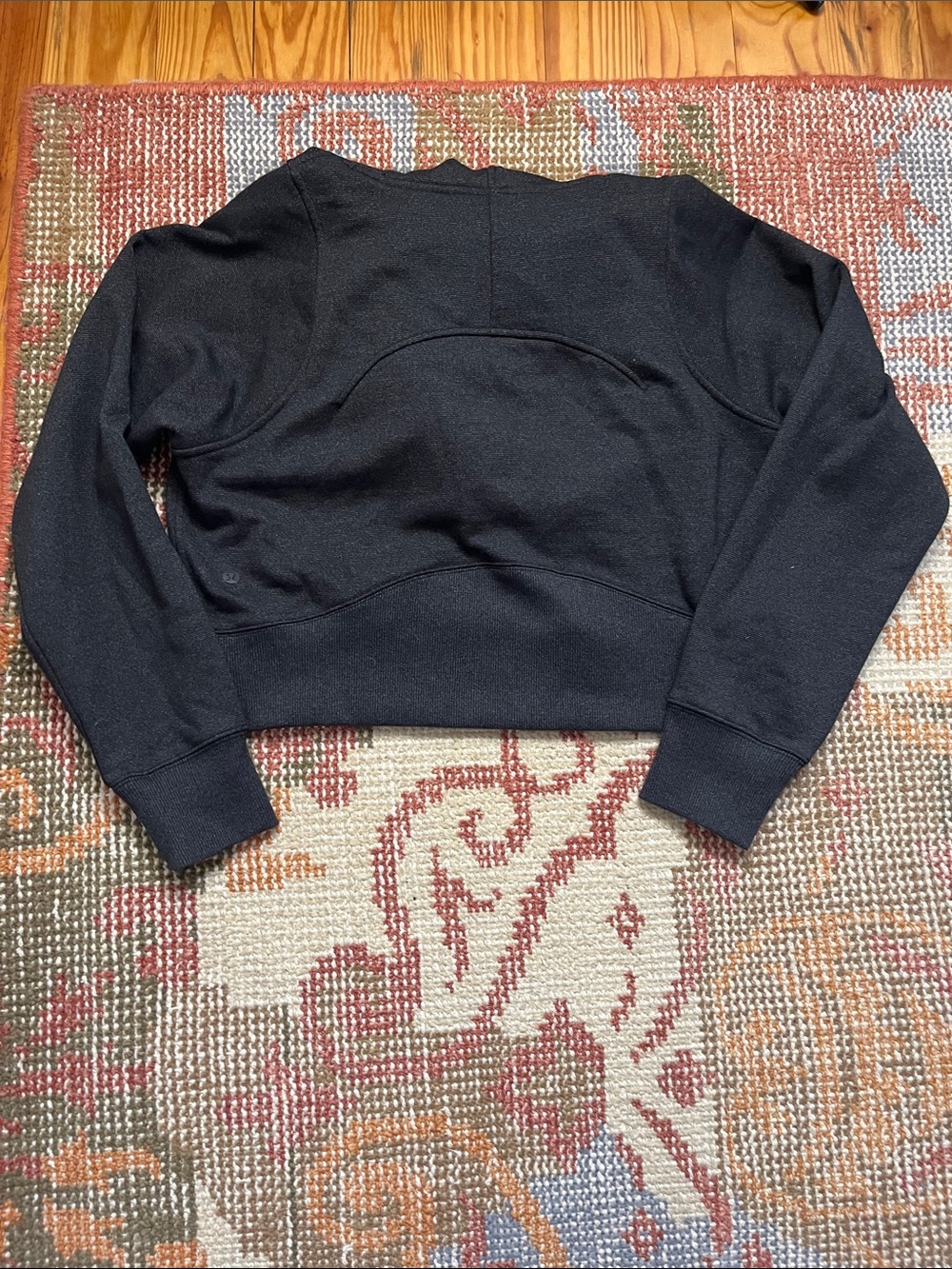 lululemon Loungeful Cropped Hoodie Black Size 6 Women’s Cozy Pullover Sweatshirt - Picture 5 of 6